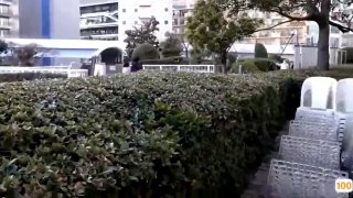单纯漂亮的小美女被学长男友带到酒店洗澡时按着头口爆